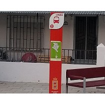 Totem parada de bus / poste peatonal