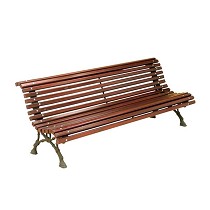 Bancos de acero y madera