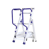 Taburetes profesionales con plataforma y guardacuerpo perimetral