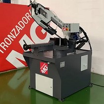 Sierra de cinta manual