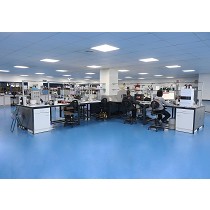 Laboratorios equipados con equipos de procesos