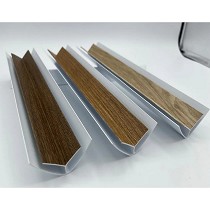 Cantoneras Interiores de Madera