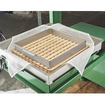 Prensas hidrulicas de bandeja con cubetas deslizables o giratorias para la extraccin de zumos voran 