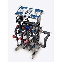 Equipos para gestionar el riego y la nutrici�n vegetal AZUD Azud QGROW V