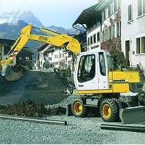 Excavadora sobre ruedas