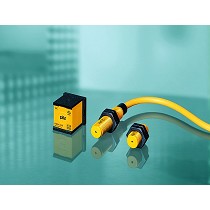 Interruptores de seguridad compactos para puertas protectoras