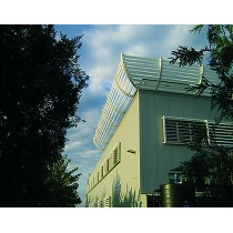 Protector solar de lama orientable