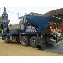 Equipo de doble tratamiento superficial