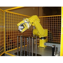 Células de montaje con robots