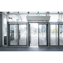 Sistema de puerta batiente