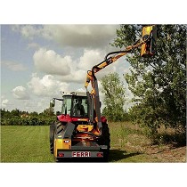 Brazo desbrozador trasero