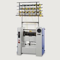 Mquina de crochet para la produccin de cordones tipo Chainette