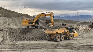 Caterpillar celebra su centenario mirando al futuro