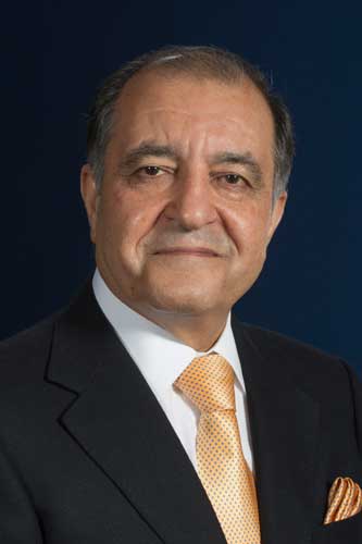 Seifi Ghasemi, presidente ejecutivo y consejero delegado de Air Products