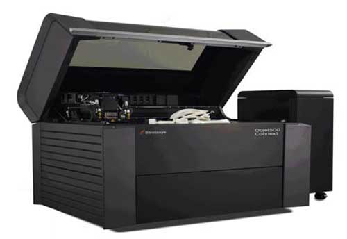 La impresora 3D para materiales mltiples Objet500 Connex1 mejora el rendimiento duplicando la capacidad de material y aumentando el tiempo de...