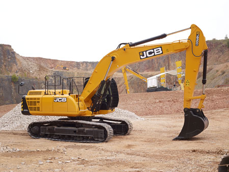 Nueva excavadora JS300 de JCB