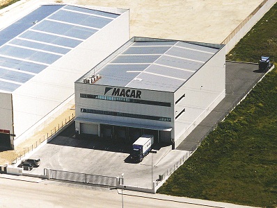 Nuevo centro de distribucin de techos en Alcal de Henares, Madrid