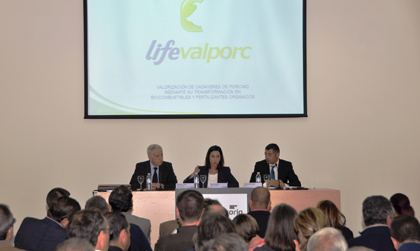 Los portavoces del proyecto, junto a Teresa Ladrero, en la presentacin del proyecto Life+ Valporc