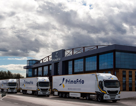 Iveco y Primafrio acaban de cerrar un acuerdo para la venta de 400 camiones Stralis Hi-Way