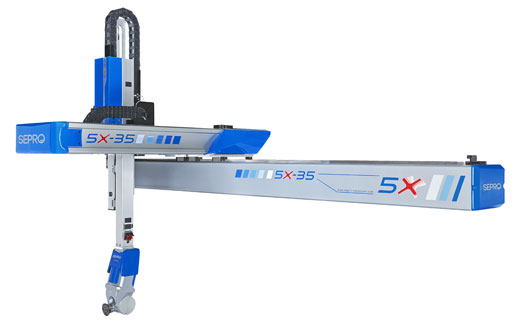 La gama 5X combina un robot cartesiano de 3 ejes Sepro y una mueca de 2 ejes Stubli para ofrecer un total de 5 ejes de movimiento CNC...