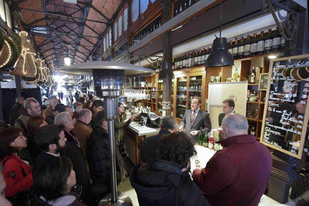 El cava de Almendralejo podr encontrarse en el espacio Pinkleton & Wine, en el Mercado de San Miguel, especializado en productos gourmet...
