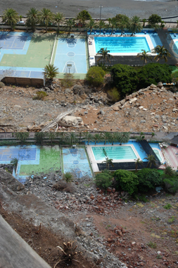 Figura 2. Imagen del deslizamiento en el acantilado del Parador de Turismo de La Gomera