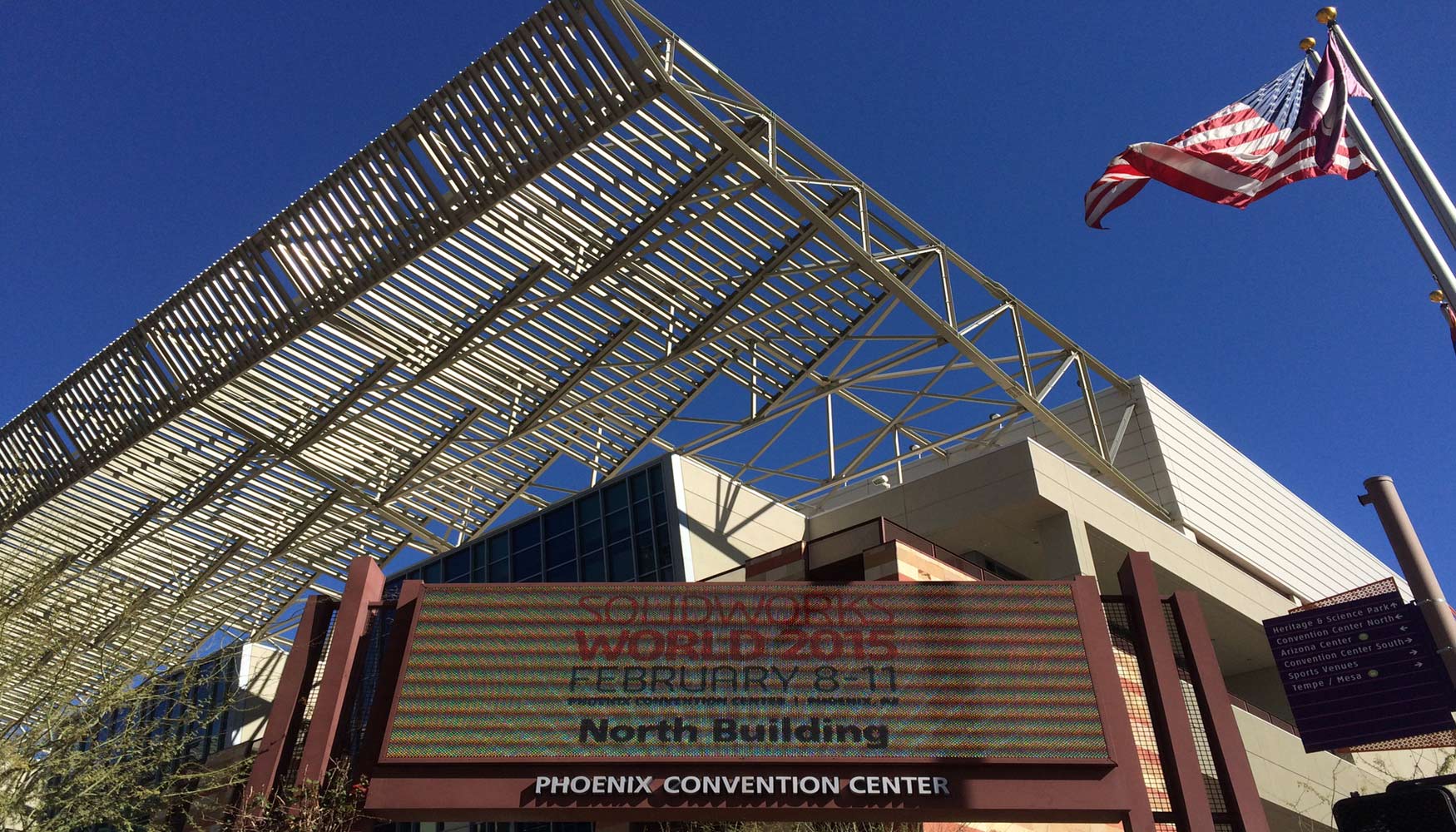 El evento tiene lugar en el edificio norte del Centro de Convenciones de Fnix (Phoenix Convention Center)