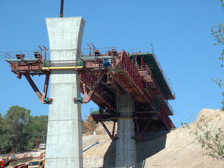 Construccin de viaducto