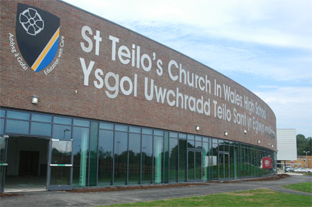 El nuevo colegio de educacin secundaria St Teilo's Church in Wales, en Cardiff