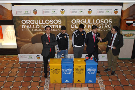 El Valencia CF participa en la campaa de reciclado de residuos de la Generalitat y Ecoembes