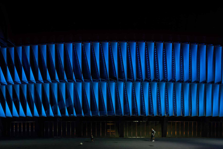 Detalle de la iluminacin del Estadio San Mams