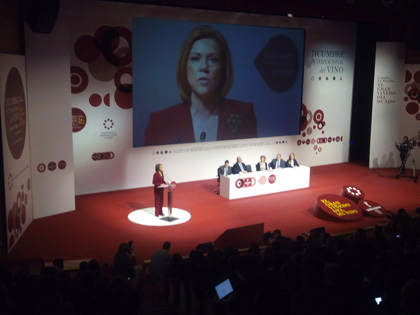 Mara Dolores de Cospedal, presidenta de Castilla-La Mancha, en el acto inaugural de la segunda edicin de la Cumbre Internacional del Vino...