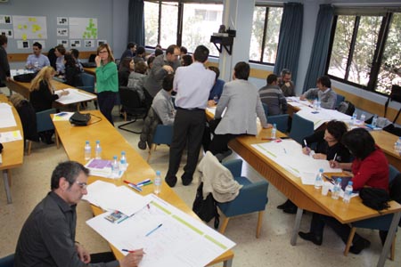 Los participantes del primer taller de productos del hbitat para ciudades inteligentes el pasado 17 de marzo en Aidima