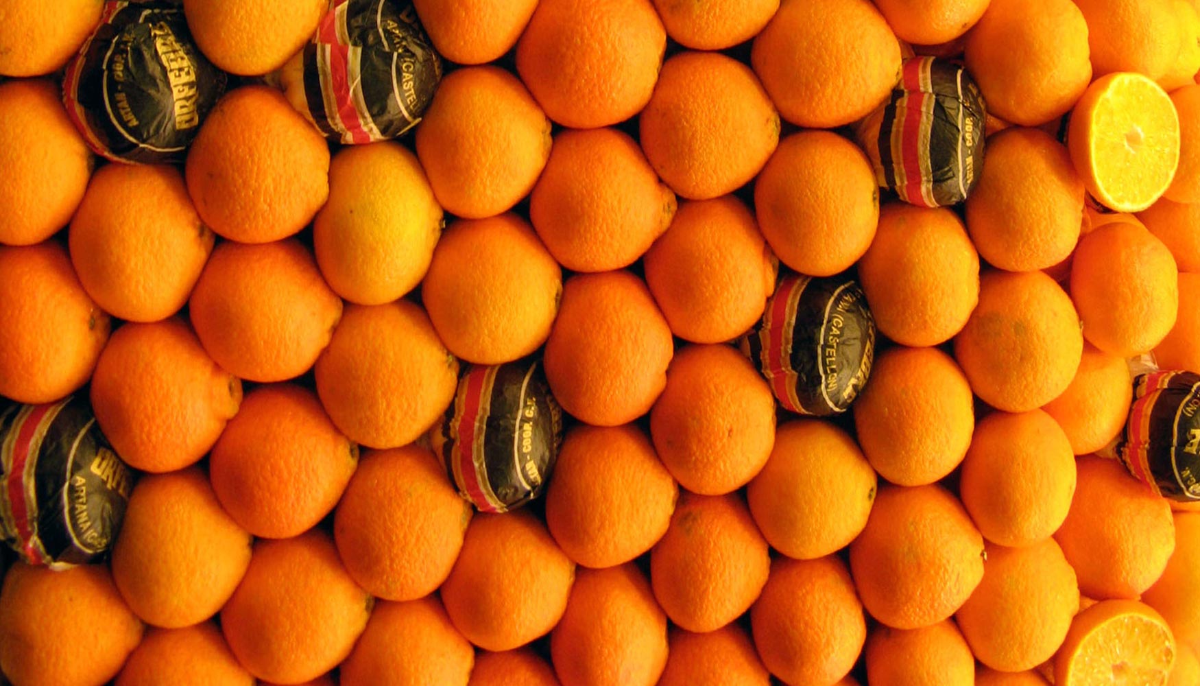 Los desechos de la piel de naranja pueden ser empleados para obtener otros productos y, al mismo tiempo, disminuir el impacto ambiental que producen...