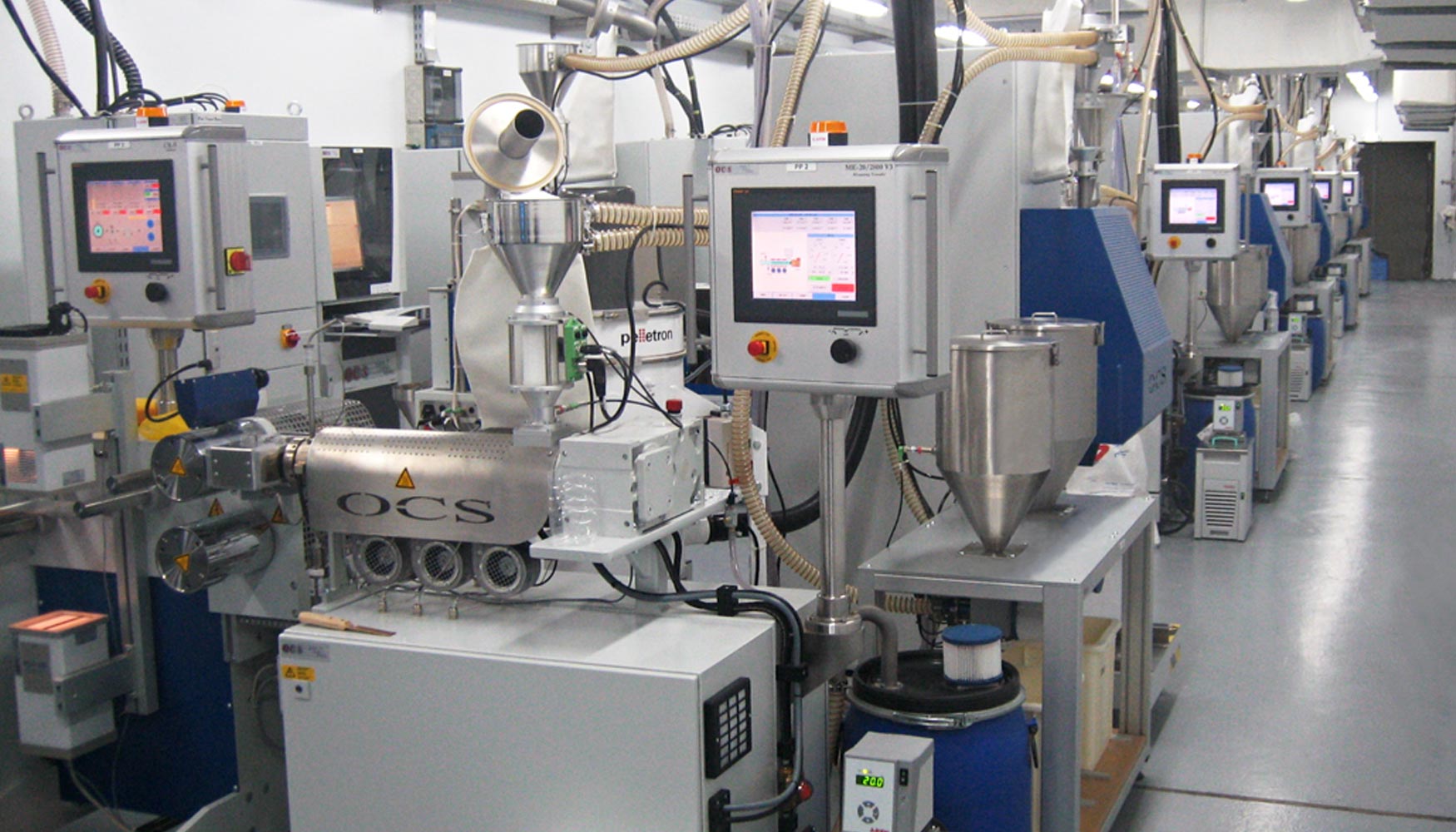 Foto 2: Control de calidad en lnea con contador de geles en una planta de polmeros