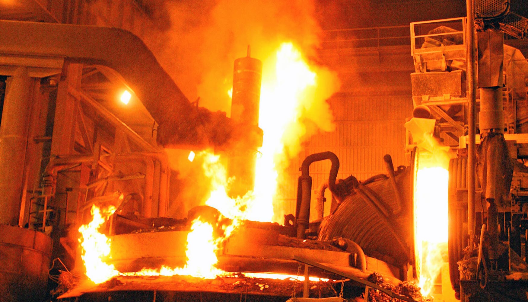 La siderurgia est desarrollando los denominados aceros de alta resistencia...