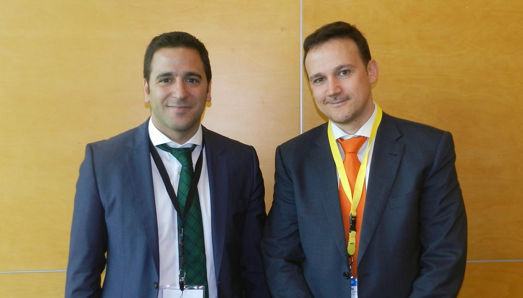 De izq. a dcha.: Javier Benavente, director de industria de Salesforce, y Luis Navarrete, director de estrategia de Aguas de Barcelona...