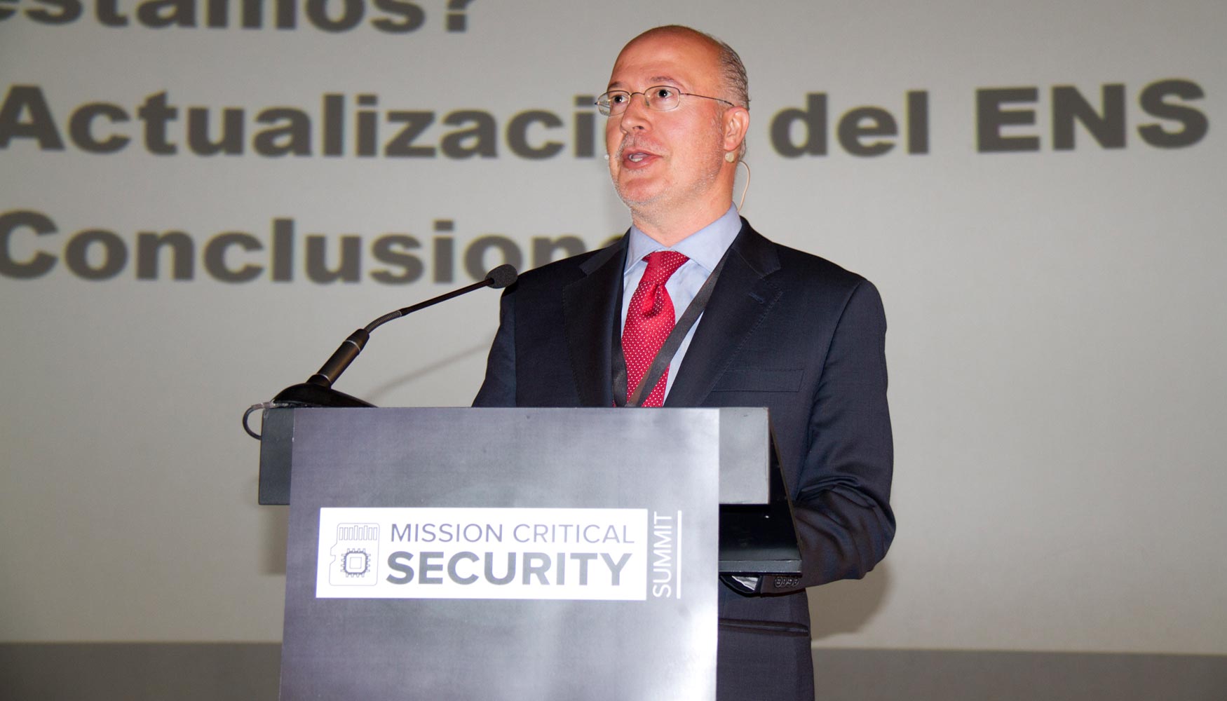 Miguel Amutio, subdirector adjunto del Ministerio de Hacienda y Administraciones Pblicas, durante su ponencia