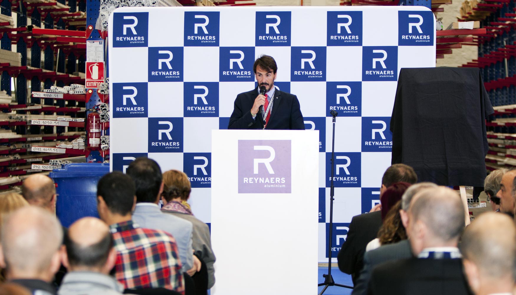 Carles Moliner, director general de Reynaers Aluminium durante su intervencin