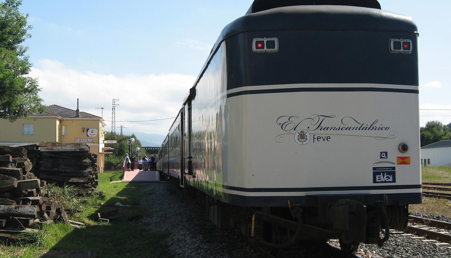 El Transcant�brico es uno de los trenes tur�sticos que recorrer�n Galicia este verano