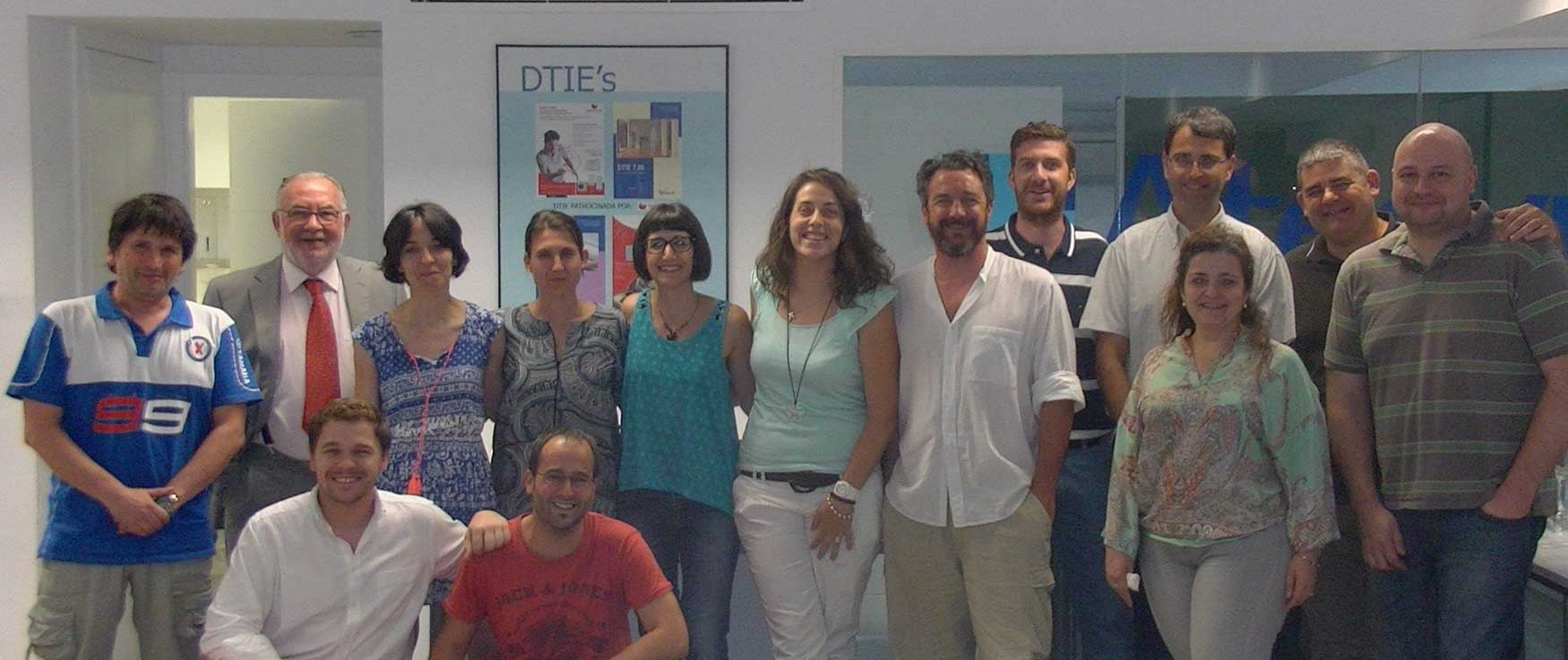 Foto de grupo de los asistentes al III Curso de Auditor y Gestor Energtico en la Edificacin y la Industria