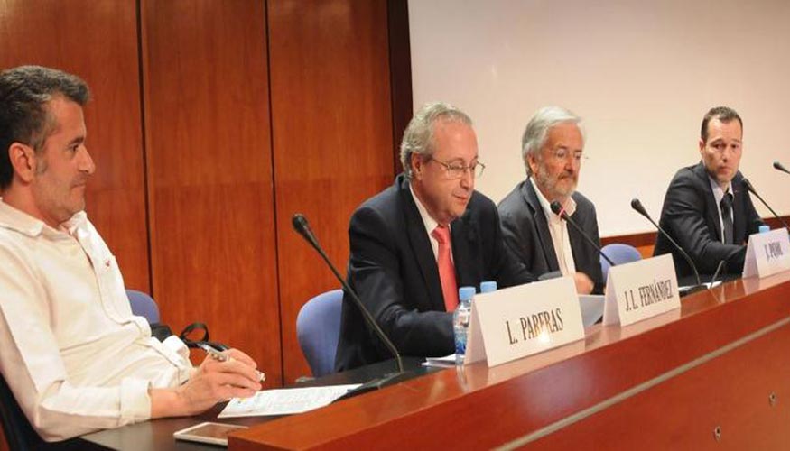 Lluis Pareras, director Health-Equity del Colegio de Mdicos de Barcelona; Jos Luis Fernndez, presidente de Fenin Catalua; Jordi Pujol...