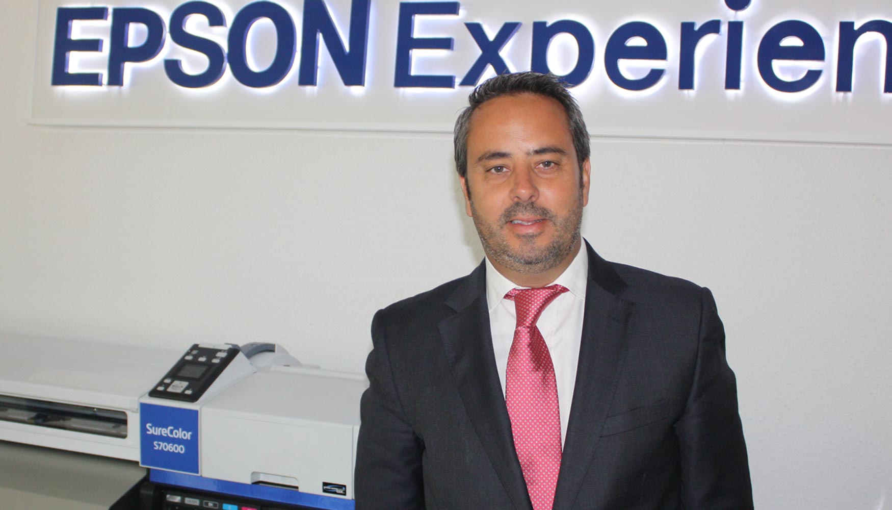 scar Visua, director de la divisin de Impresin Industrial y Comercial de Epson Ibrica
