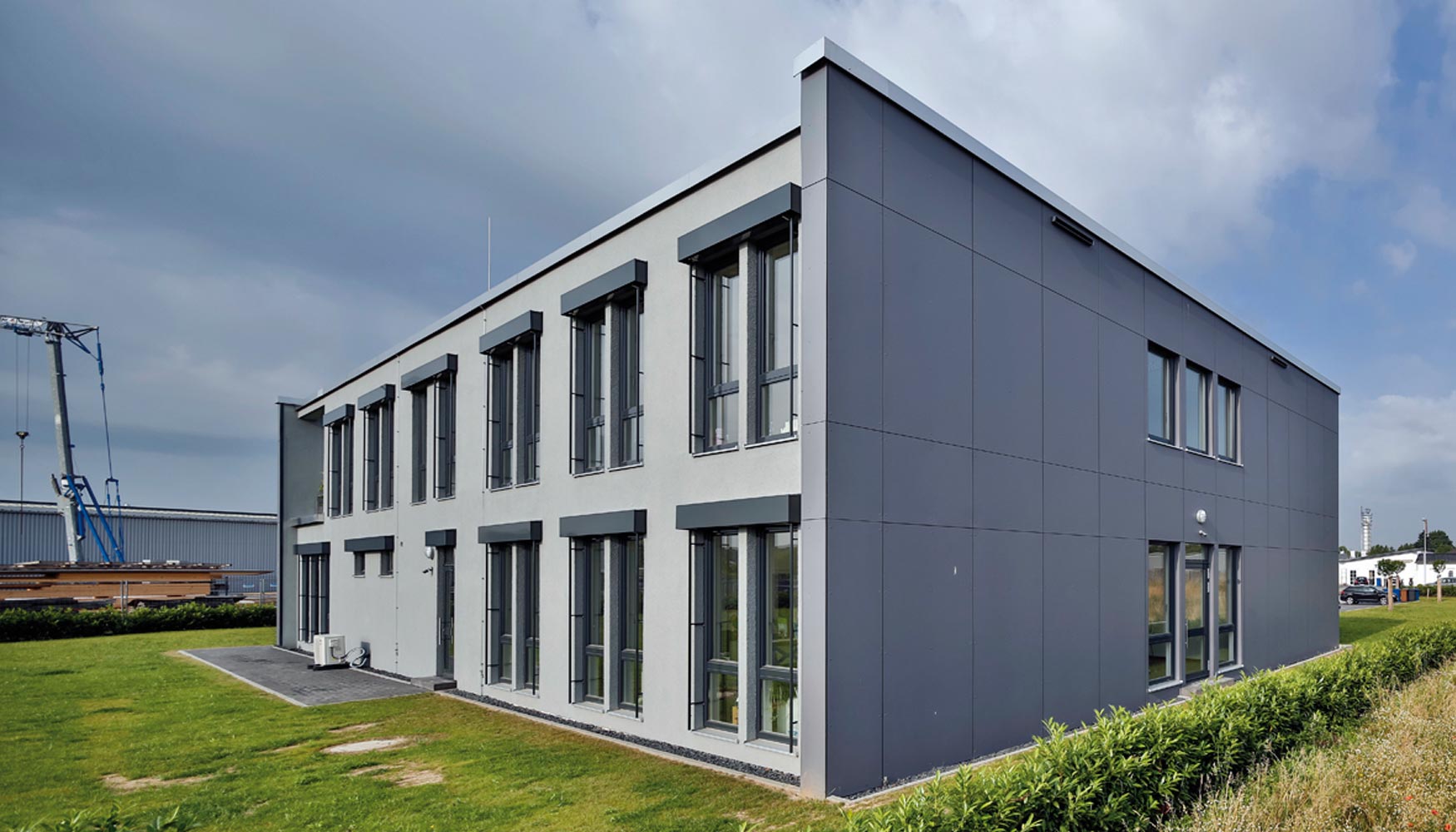Nuevo edificio de oficinas en Jlich, sobre una superficie til de 684 metros cuadrados