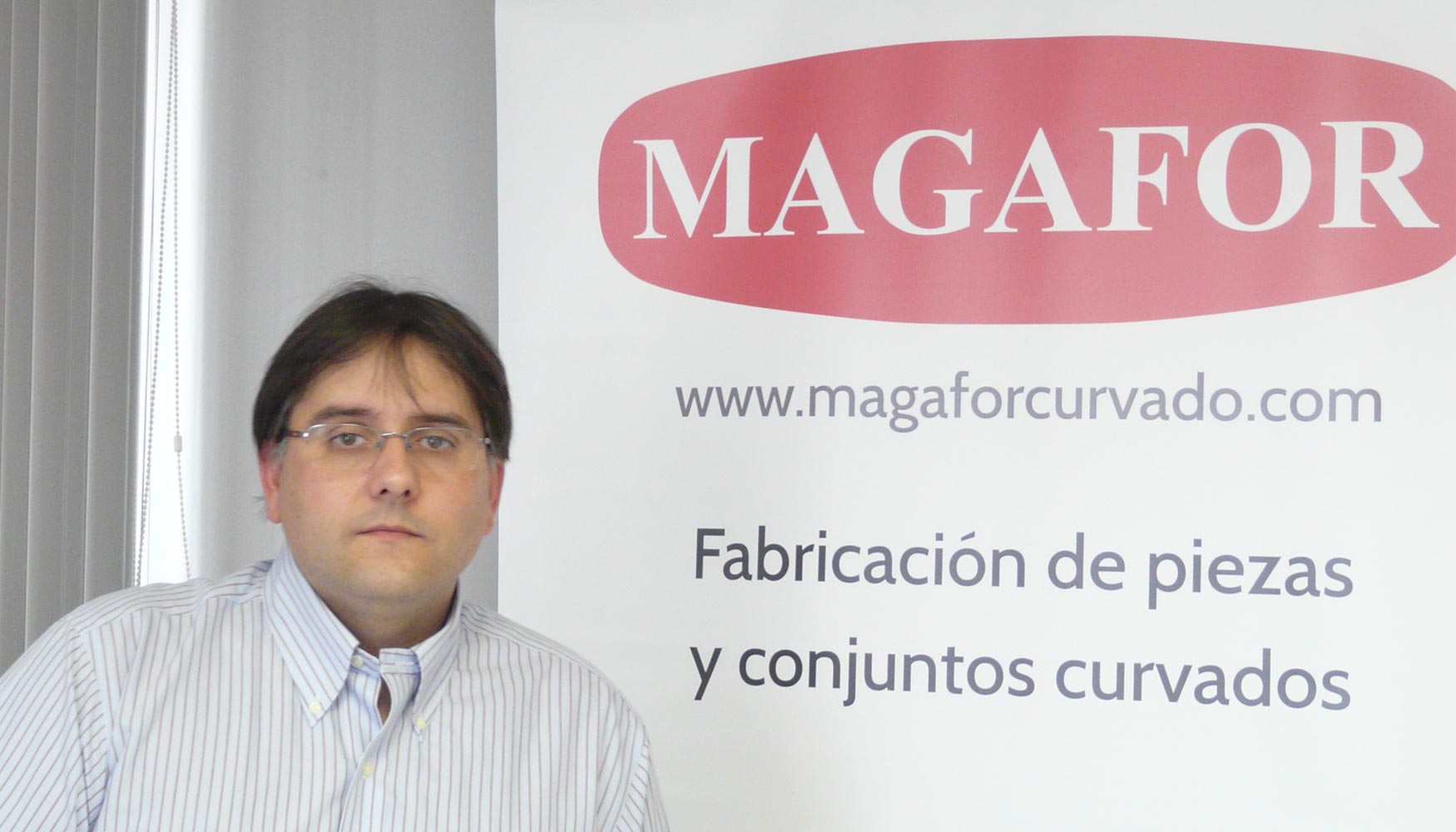 Roberto Magario explica que en la actualidad hemos empezado a suministrar asideros directamente para el fabricante de los vehculos...