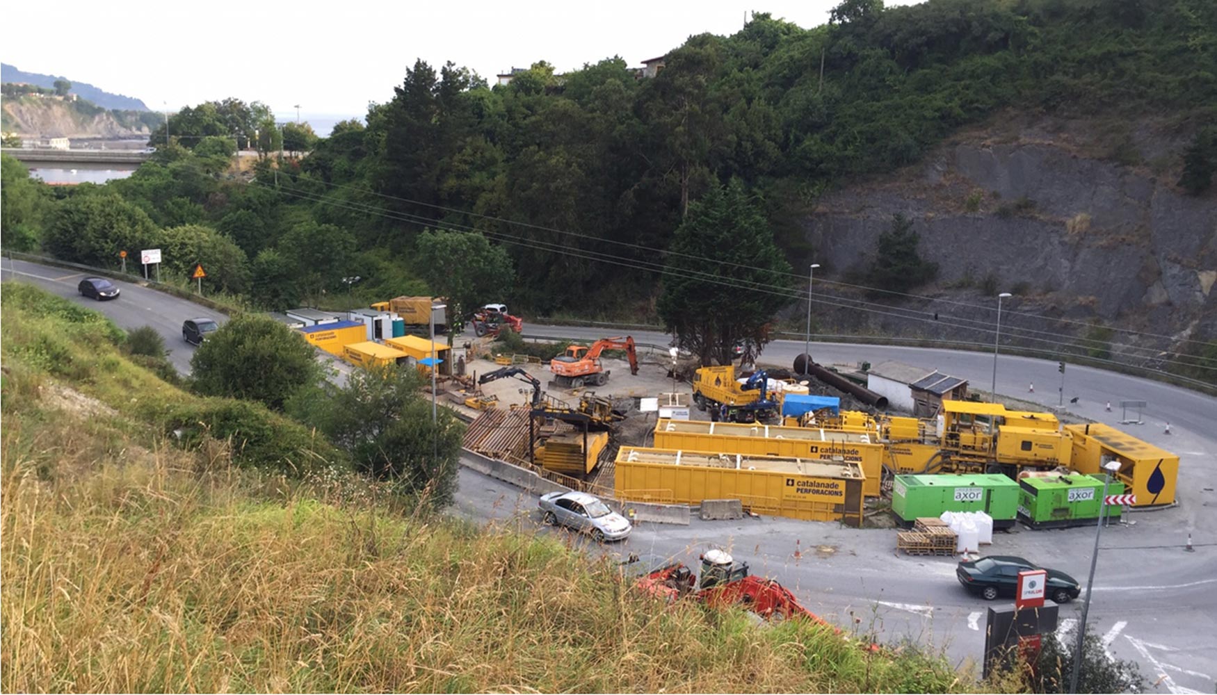 Emplazamiento de la m�quina e instalaciones auxiliares