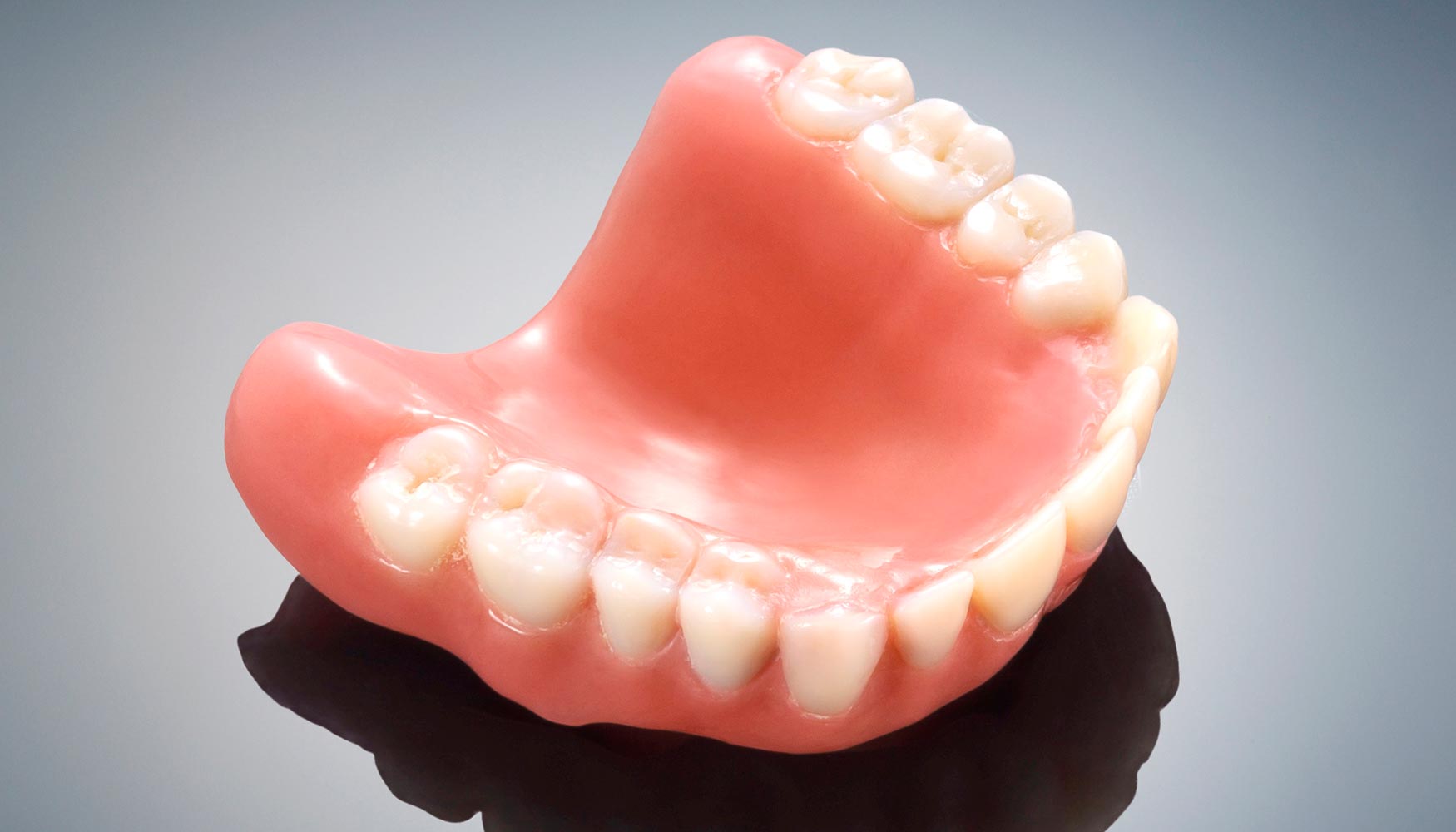 La serie Dental Selection de Stratasys es la nica lnea de impresoras 3D dentales compatible con varios colores y materiales...