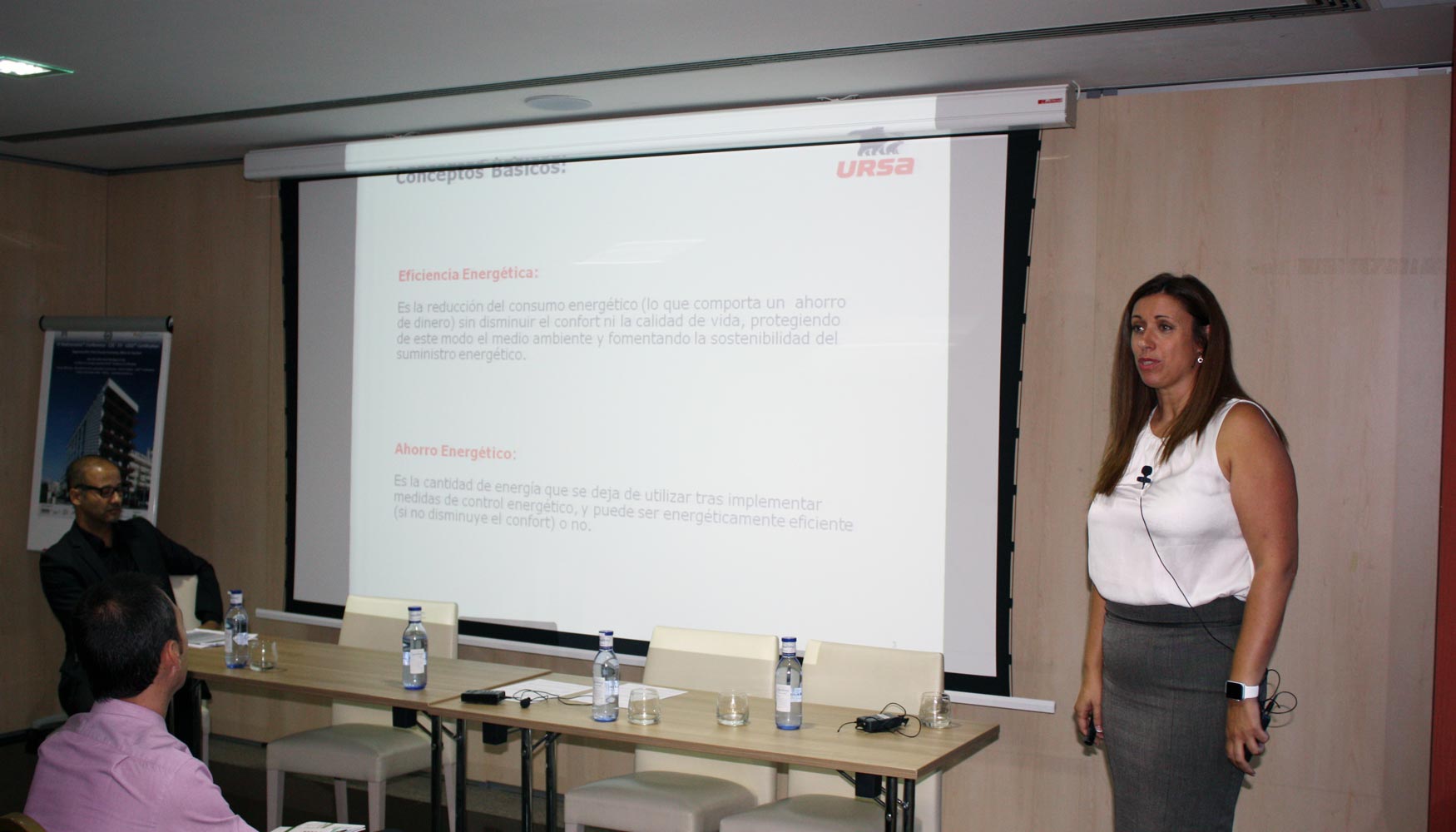 Penelope Gonz�lez de la Pe�a, responsable del Departamento T�cnico de Ursa Ib�rica Aislantes