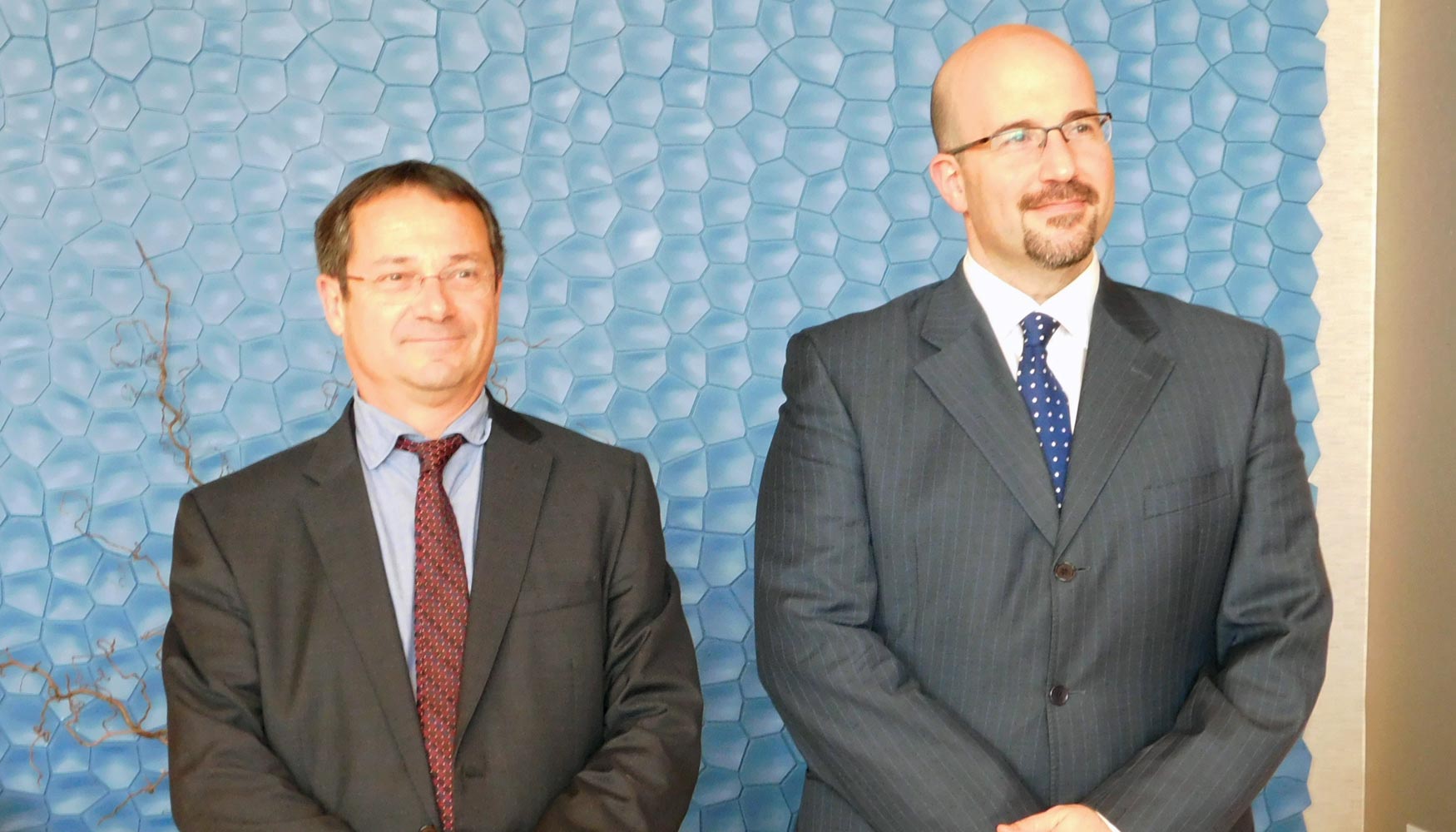 El presidente de Afeb, Csar Navarro (izquierda) y el presidente de ADFB, Guillermo Leal