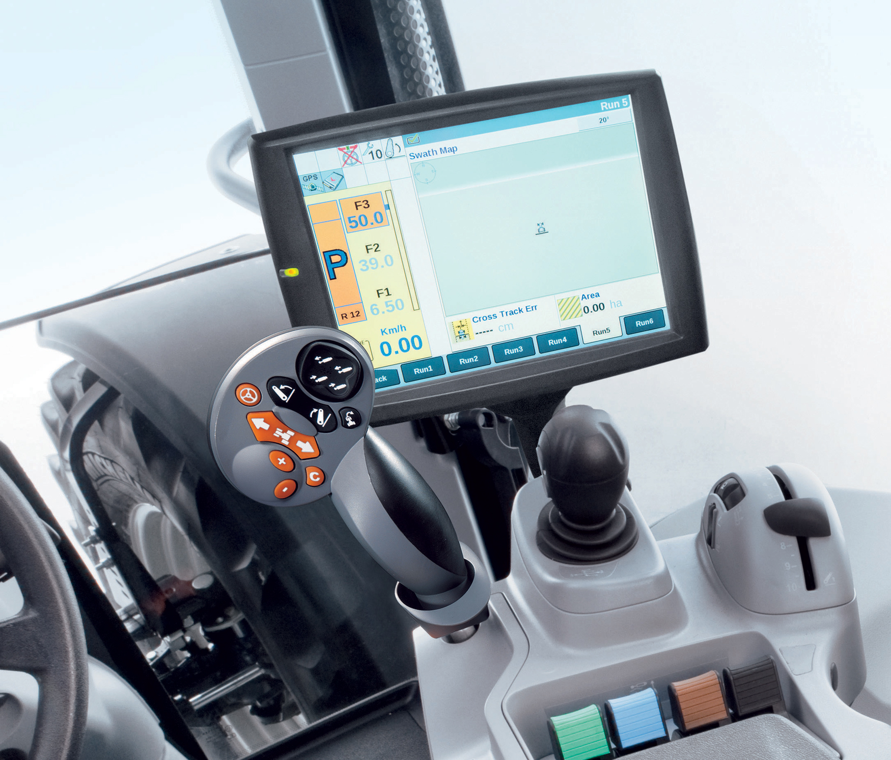 Monitores de ayuda y programacin en la cabina del T7 de New Holland